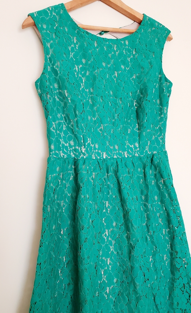 En Focus Studio green lace dress - Picture 4 of 8